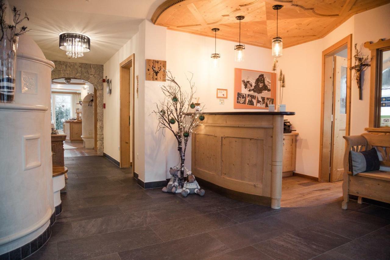 Garni Villa Erna Sëlva di Val Gardena Eksteriør billede