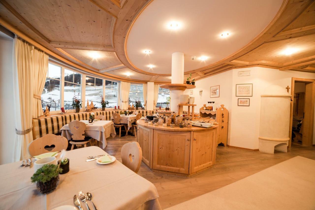 Garni Villa Erna Sëlva di Val Gardena Eksteriør billede